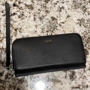 DKNY Wallet